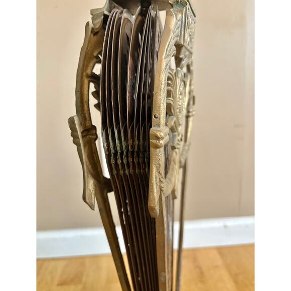 Vintage MCM Victorian Brass Fireplace Fan Peacock Folding Screen Ornate Art Deco - Picture 9 of 10